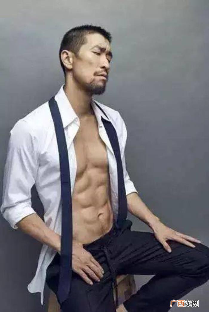 演员王千源，影帝王千源真面目是个狮子大开口的天价演员