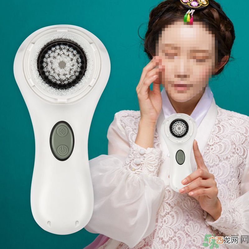 洗脸刷可以去黑头吗？洗脸刷去黑头有效果吗？