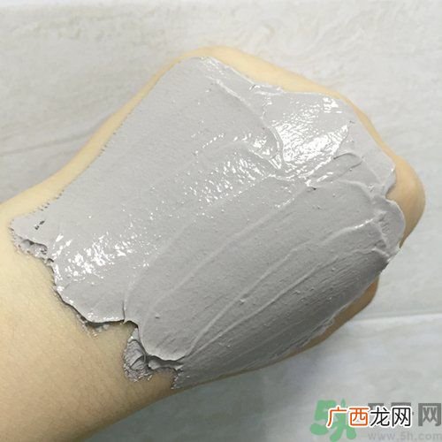悦诗风吟面膜去黑头好用吗？悦诗风吟去黑头怎么样？