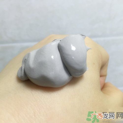 悦诗风吟面膜去黑头好用吗？悦诗风吟去黑头怎么样？