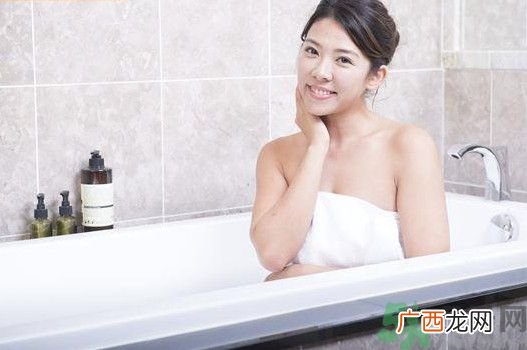 睡觉前怎么保养皮肤 5步骤拥有好肌肤
