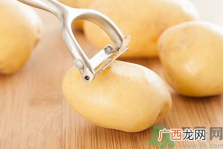 土豆怎么去除黑眼圈?土豆去黑眼圈的方法有效吗?