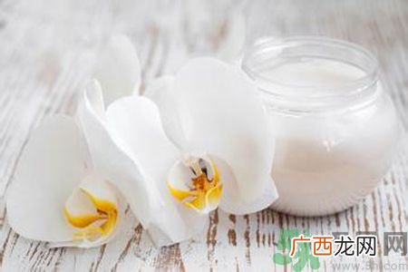 角质层薄用什么护肤品？角质层薄用什么洗面奶？
