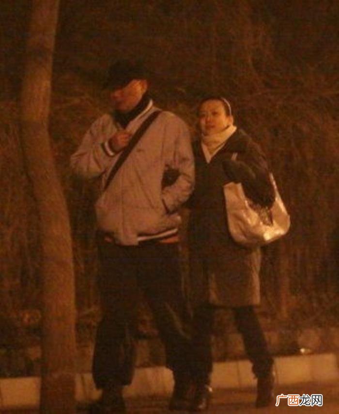 郭冬临老婆，51岁怕老婆的郭冬临和老婆近照曝光