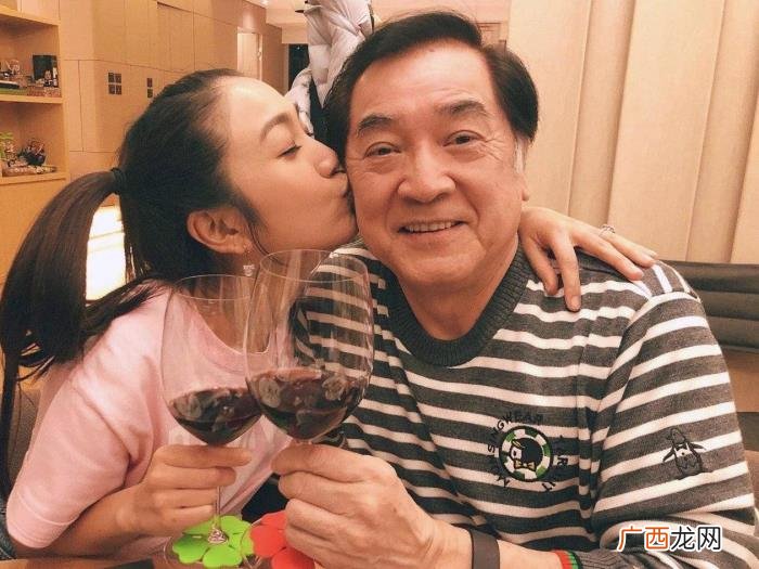 姜丽文男友，秦沛爱女姜丽文与未婚夫开启同居生活