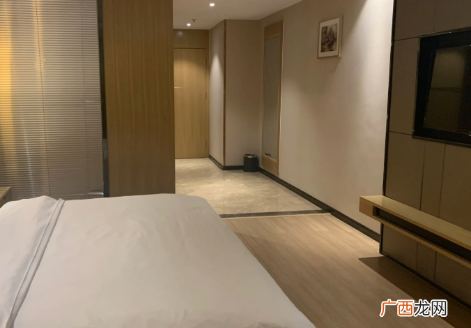 教你怎么查一个人开的房记录，如何查一个人开了几次房