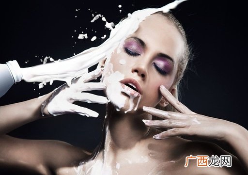 女性皮肤黄是什么原因 该怎么办