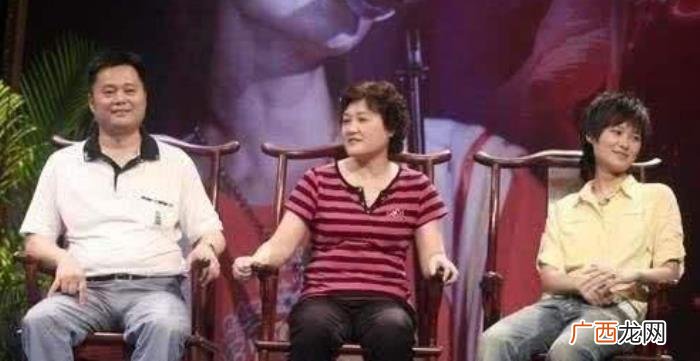李宇春介绍，李宇春父亲是做什么的家庭背景介绍