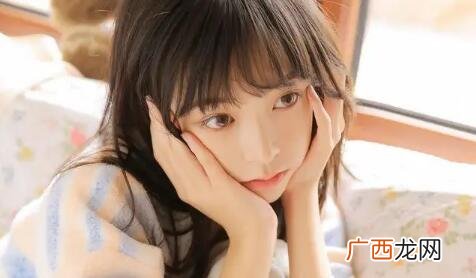 女生最喜欢男生碰的4个地方，给碰肯定就是喜欢你