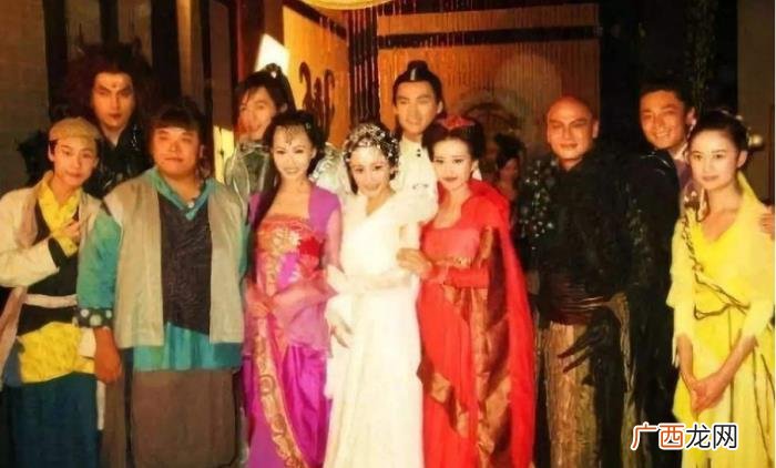 唐嫣的好友，超女张靓颖取代刘诗诗成杨幂唐嫣共同好友