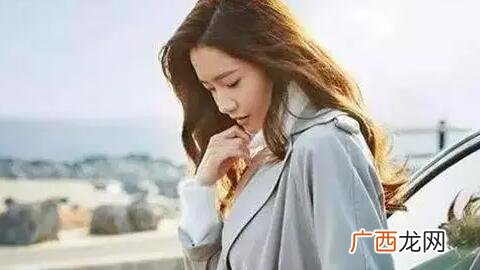 女生吊着你玩的三个特征，占了一个都要注意