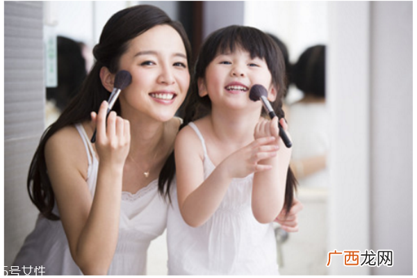 睡觉前做好这几点，美白更有效哦