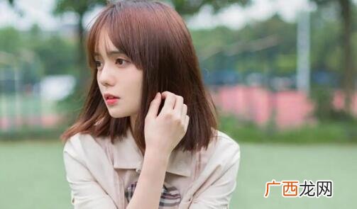 女生很喜欢你的3个表现，全中就去表白