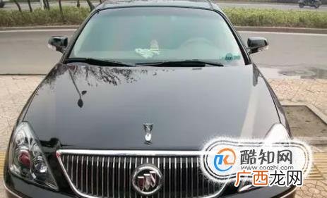 一般汽车贴膜价格要多少钱 车膜什么牌子好