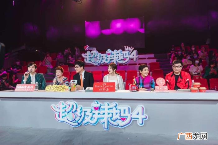 黄晓明黄磊，独家专访黄晓明黄磊沈腾谁能C位出道