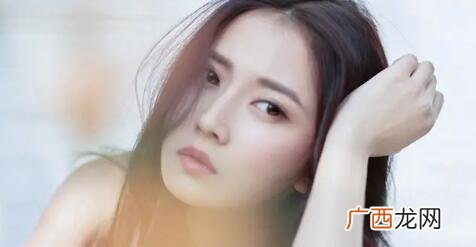 女生各种暗示你去追她的表现,你都看懂暗示了嘛