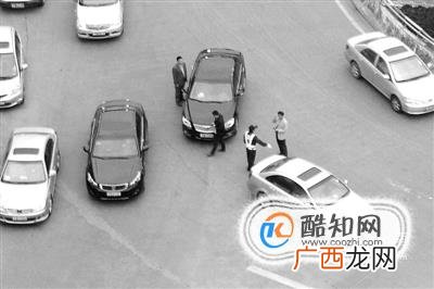 车辆刮蹭如何走保险