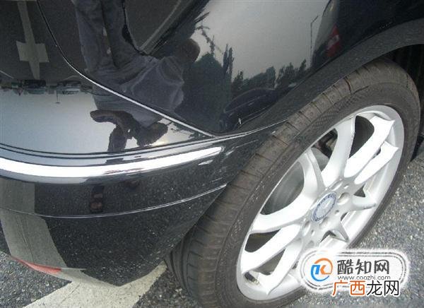 汽车被刮蹭漆了怎么办
