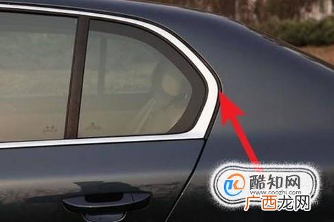 怎样区分汽车的 a b c d柱