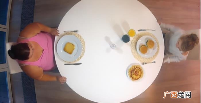 胖子与瘦子，360斤的胖子和76斤的瘦子交换饮食