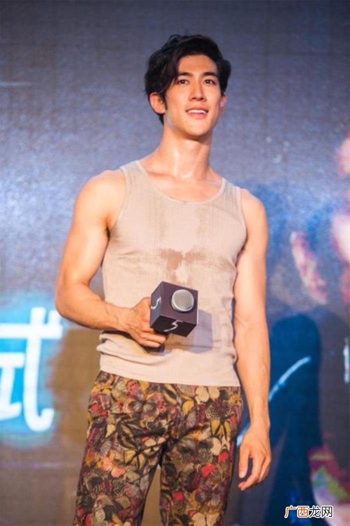 胡彦斌身高,原来这些男星实际身高都超过了180