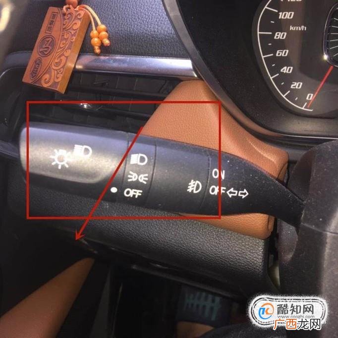 自动挡汽车怎么起步
