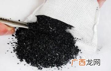 竹炭包有什么作用，怎样选择车用竹炭包？