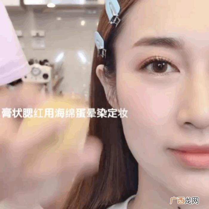 刘诗诗妆容，刘诗诗产后变更美的秘诀是这个妆容