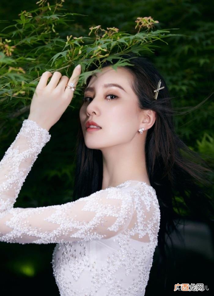 刘诗诗妆容，刘诗诗产后变更美的秘诀是这个妆容