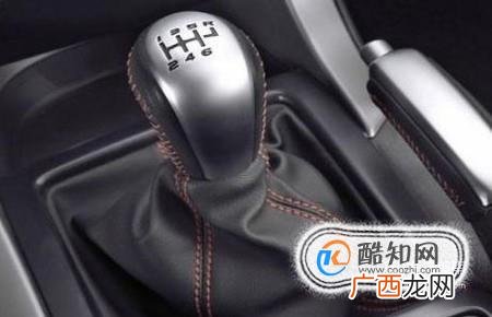 怎么样正确的开手动挡汽车?