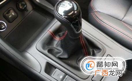 怎么样正确的开手动挡汽车?