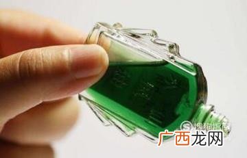 如何去除车窗的年检标志