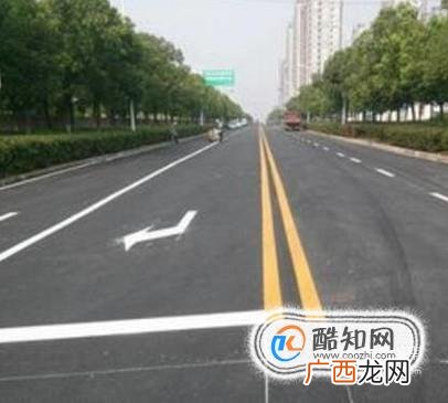 交警告诉你这几种情况一定不能掉头