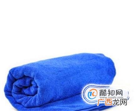 秋冬季汽车玻璃起雾怎么办