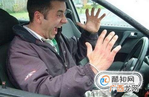 新手开车第一次上路应该注意些什么?