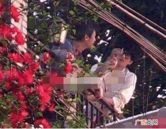 杨洋抽烟不，李易峰、杨洋、黄子韬这些小鲜肉都抽烟