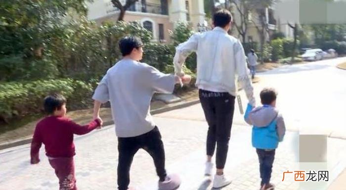 鹿晗有多高，173关晓彤和178鹿晗站一起还得曲腿