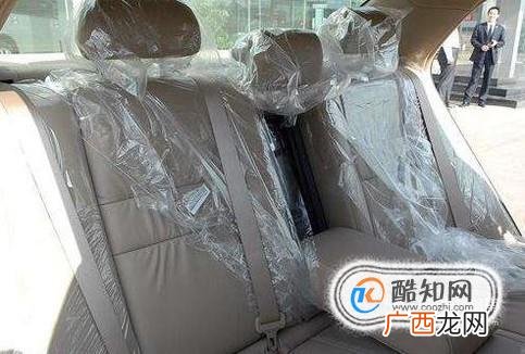 买了新车不知道如何去除车内异味？