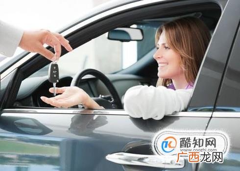 怎么快速去除新车里面的气味