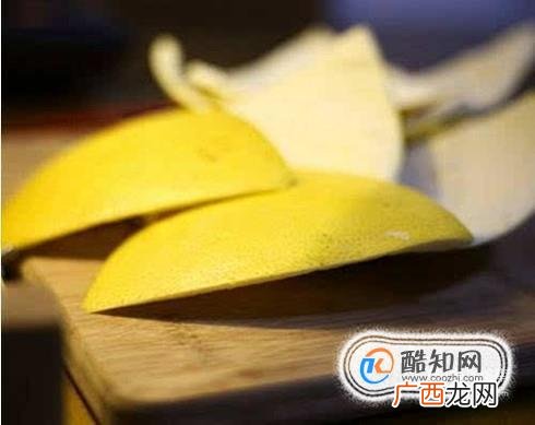 怎么快速去除新车里面的气味