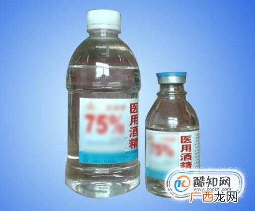 汽车玻璃怎么擦最干净