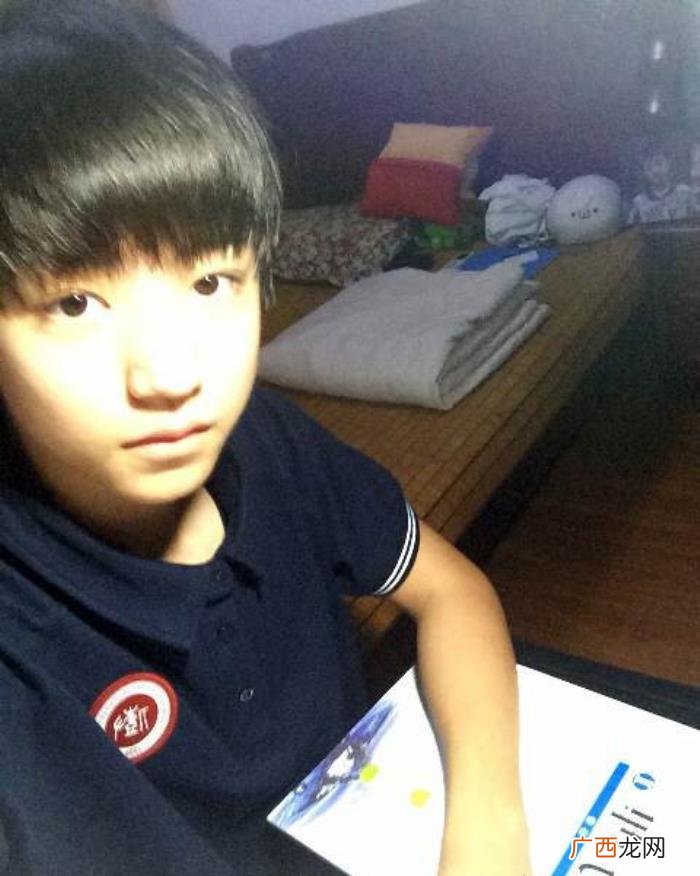 王俊凯身价，王俊凯身价两亿为何家里装修很朴实