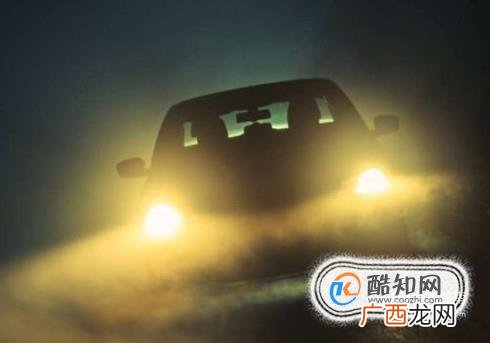 怎样判断汽车电瓶该更换了？