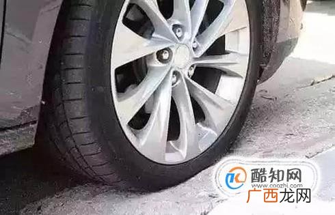 轿车轮胎胎压过高过低有什么危害