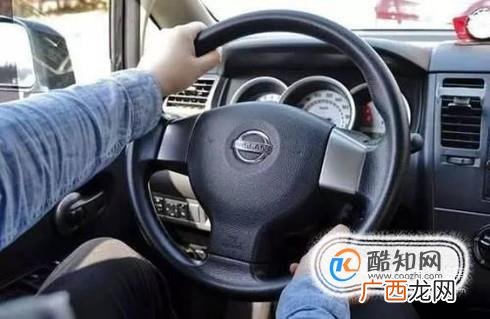 方向盘绝不简单，手法一定要规范