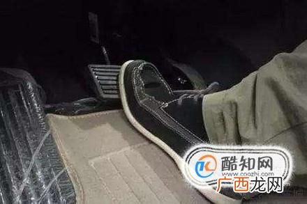 刹车片多久换一次合适