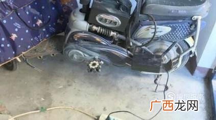 如何正确给电动车充电？