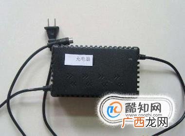如何正确给电动车充电？