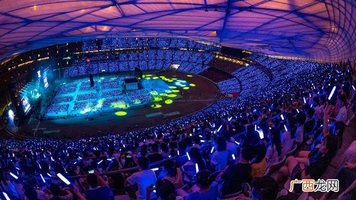 鸟巢演唱会，八万人爆满的鸟巢演唱会现场是怎样的