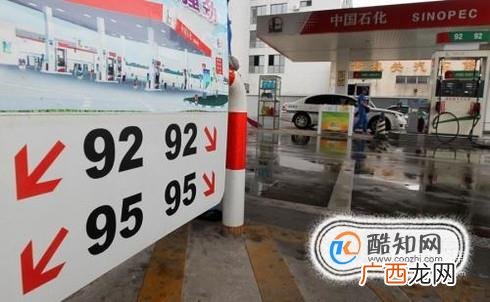 92号汽油和95号汽油混着加对车辆有伤害吗
